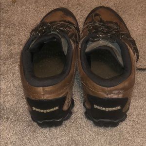 Patagonia low top boots